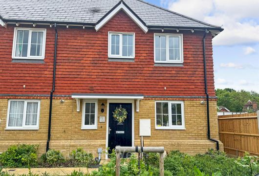 Red Oak Drive, Bearsted, Kent - Wards of Kent