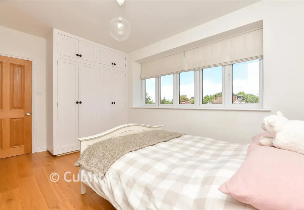 Bedroom 3 - Kings Avenue, Carshalton Beeches, Surrey - Wards of Kent
