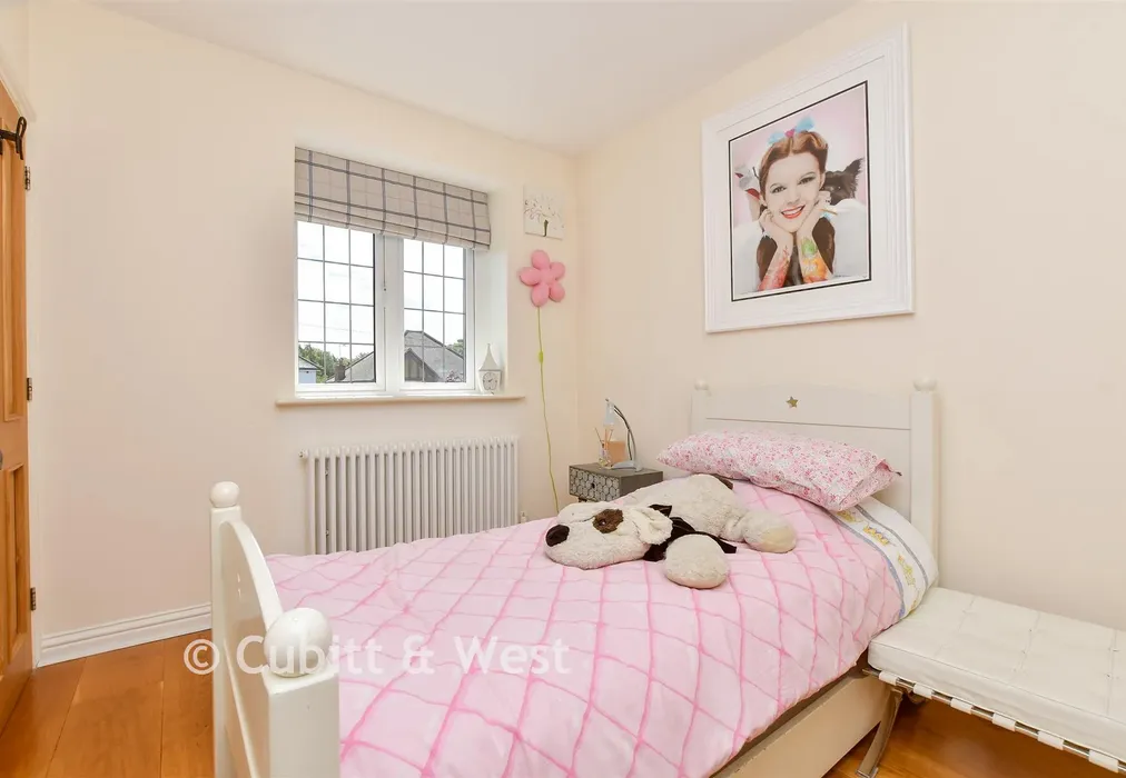 Bedroom 4 - Kings Avenue, Carshalton Beeches, Surrey - Wards of Kent