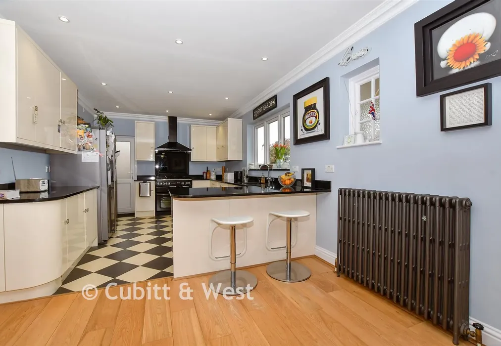 Kitchen/Dining Area - Kings Avenue, Carshalton Beeches, Surrey - Wards of Kent