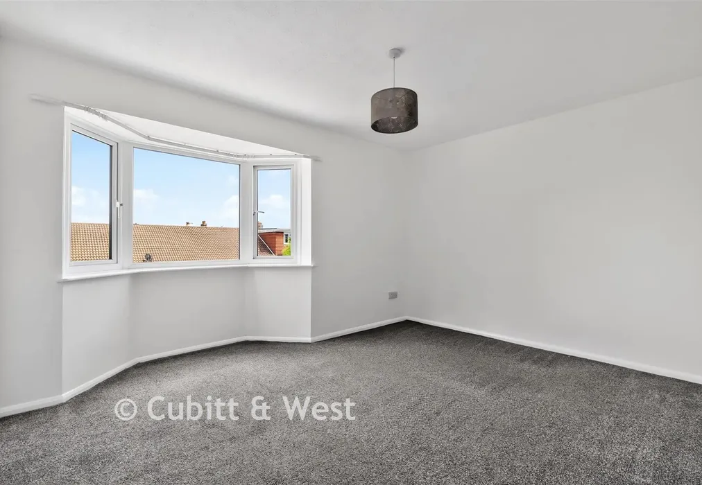 Bedroom 1 - Downview Road, Worthing, West Sussex - Wards of Kent
