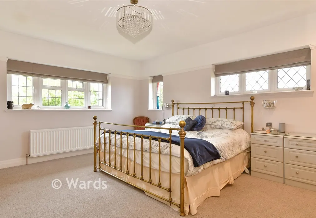 Bedroom 2 - The Street, Horton Kirby, Dartford, Kent - Wards of Kent