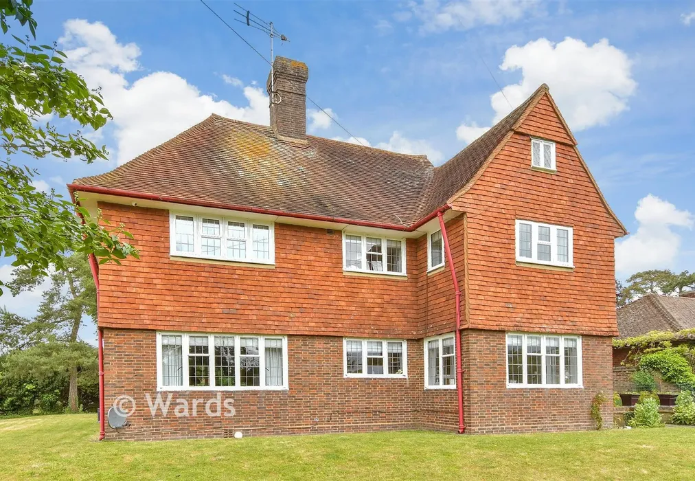 Rear Elevation - The Street, Horton Kirby, Dartford, Kent - Wards of Kent