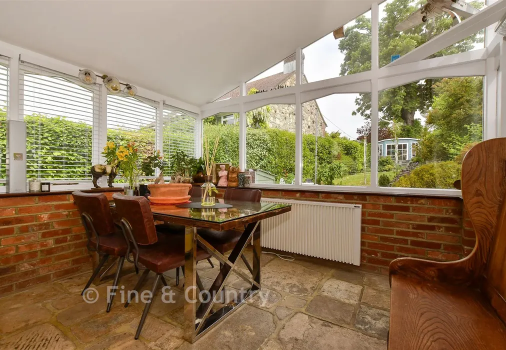 Garden Room - Clatterford Shute, Newport, Isle of Wight - Wards of Kent