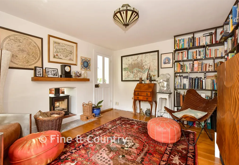 Study - Clatterford Shute, Newport, Isle of Wight - Wards of Kent