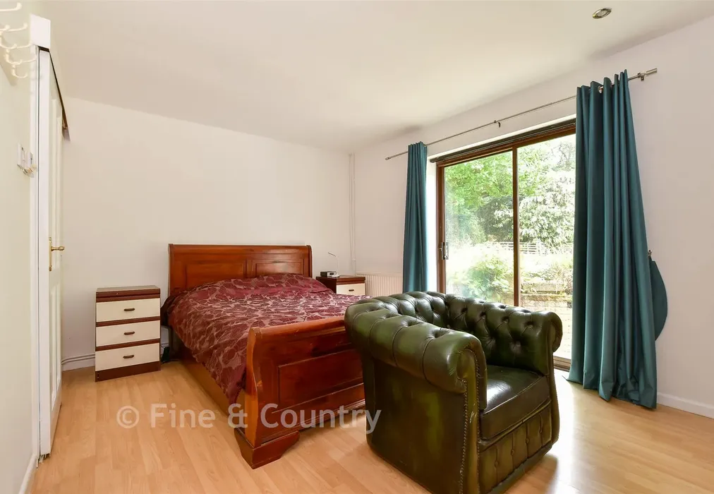 Bedroom 2 - Ashlake Copse Road, Ryde, Isle of Wight - Wards of Kent