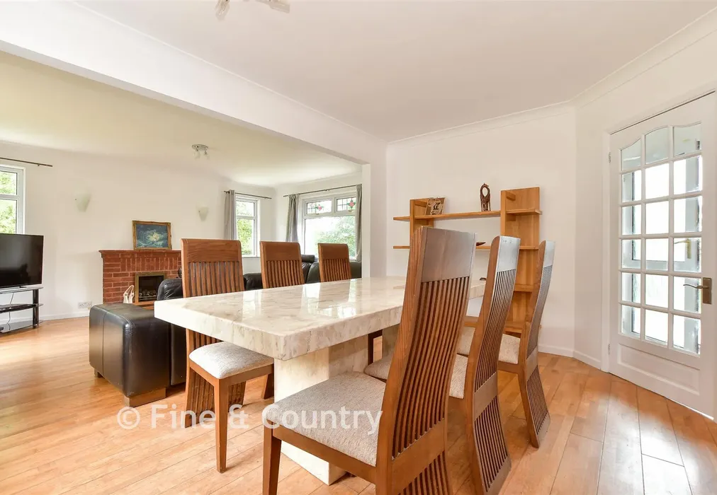 Kitchen/ Breakfast Room - Ashlake Copse Road, Ryde, Isle of Wight - Wards of Kent