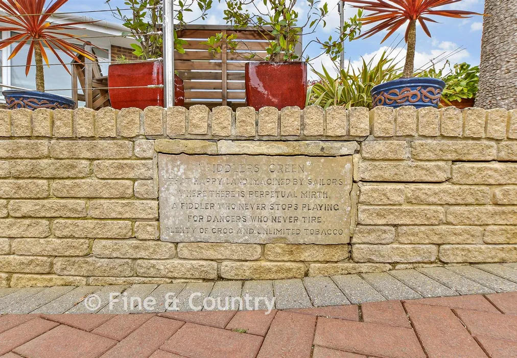 External Feature - Paddock Road, Shanklin, Isle of Wight - Wards of Kent