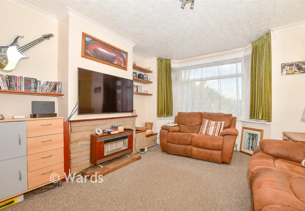 Lounge - London Road, Ditton, Kent - Wards of Kent