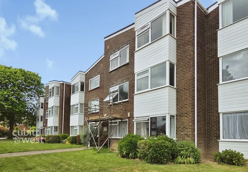 9fbf63e7-20260515... - Lincett Avenue Worthing BN13 - Wards of Kent