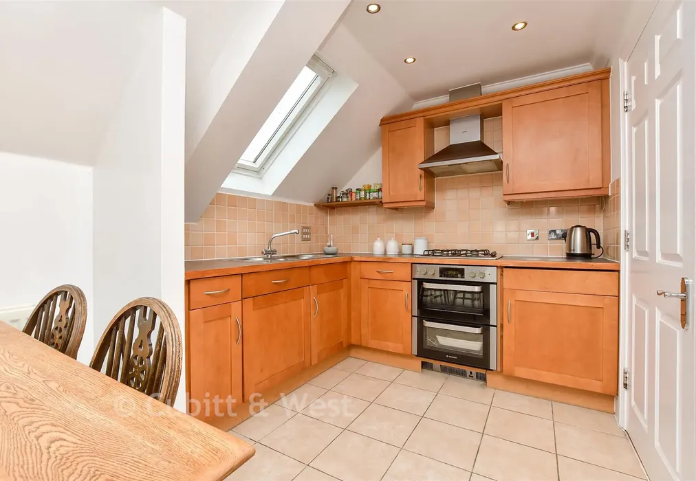 Kitchen / Living Room - Gatton Park Road, Redhill, Surrey - Wards of Kent