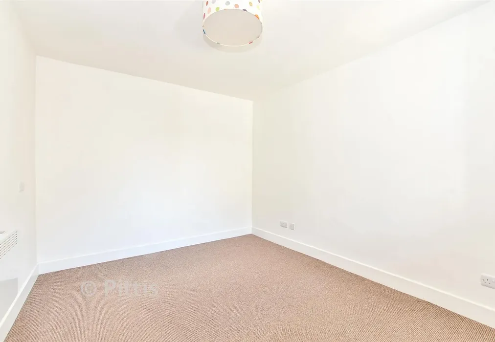 Bedroom - Newcomen Road, Lake, Isle of Wight - Wards of Kent