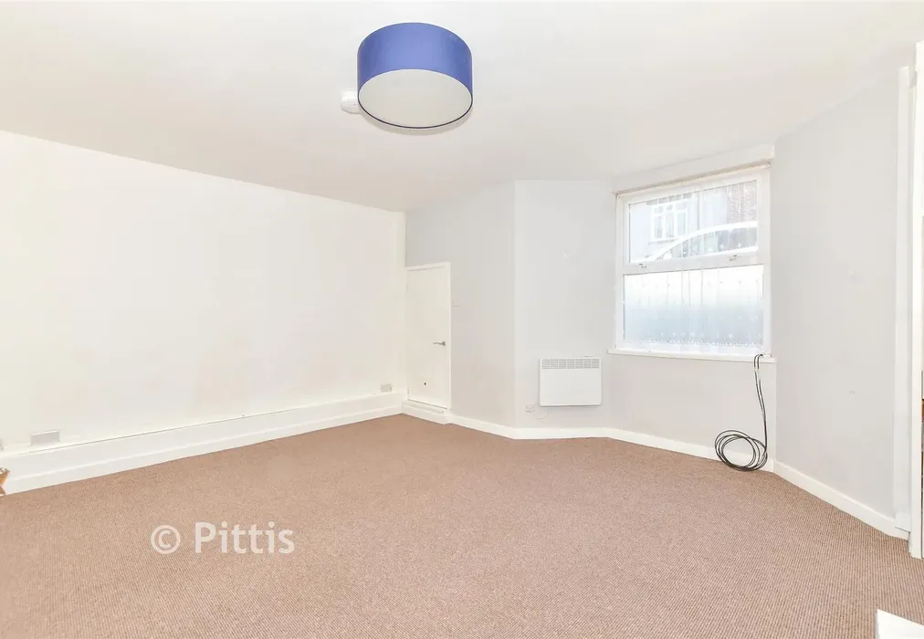 Lounge - Newcomen Road, Lake, Isle of Wight - Wards of Kent
