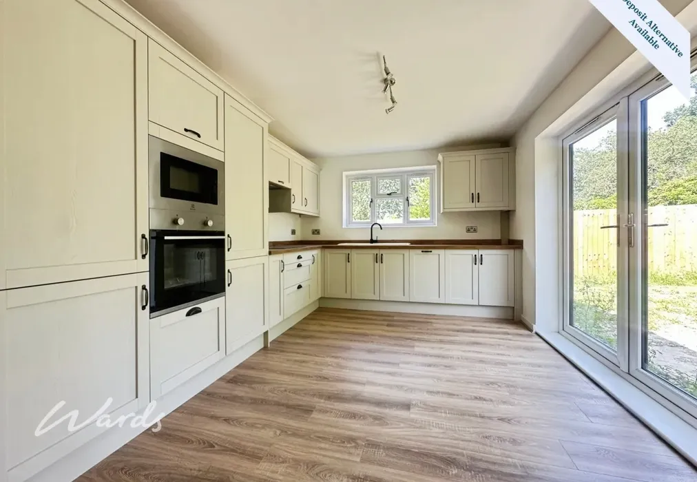 Kitchen/Diner - Cranbrook Road Staplehurst TN12 - Wards of Kent