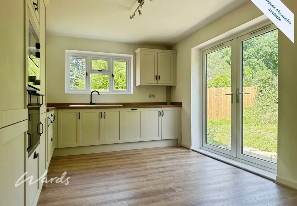Kitchen - Cranbrook Road Staplehurst TN12 - Wards of Kent