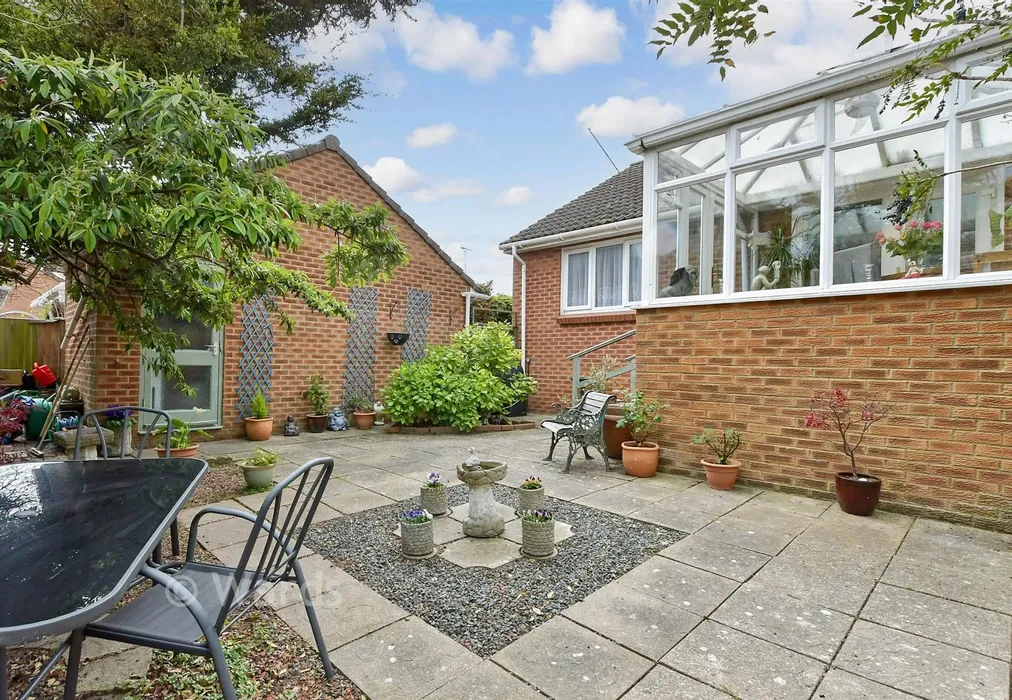 Rear Garden - Broomfield Crescent, Cliftonville, Margate, Kent - Wards of Kent