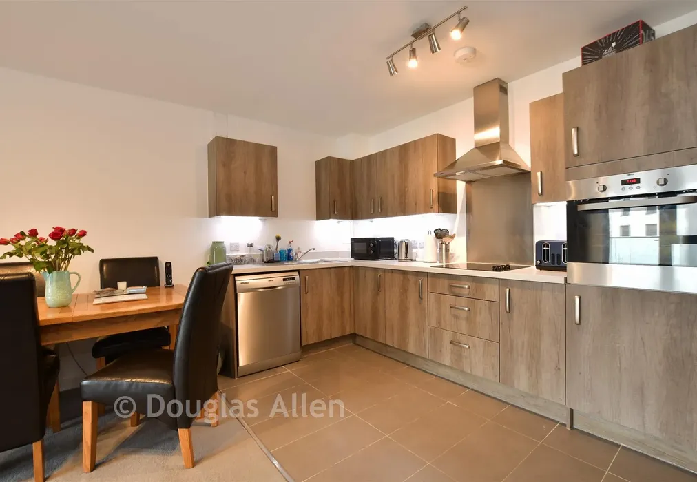 Lounge/Kitchen /Dining Room - Broadis Way, Rainham, Essex - Wards of Kent