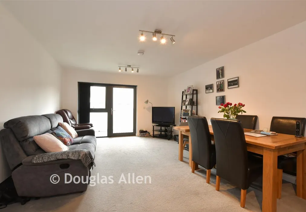 Lounge/Kitchen /Dining Room - Broadis Way, Rainham, Essex - Wards of Kent