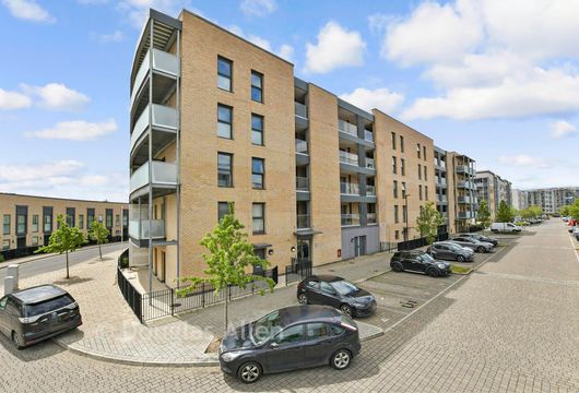 Broadis Way, Rainham, Essex - Wards of Kent