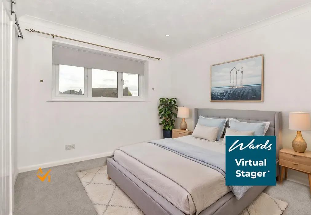 Bedroom 1 (Contemporary style) - South Lea, Kingsnorth, Kent - Wards of Kent