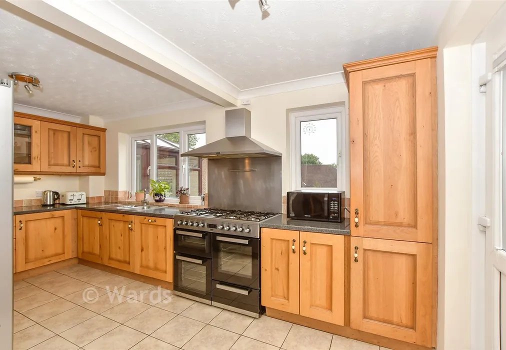 Kitchen Area - South Lea, Kingsnorth, Kent - Wards of Kent