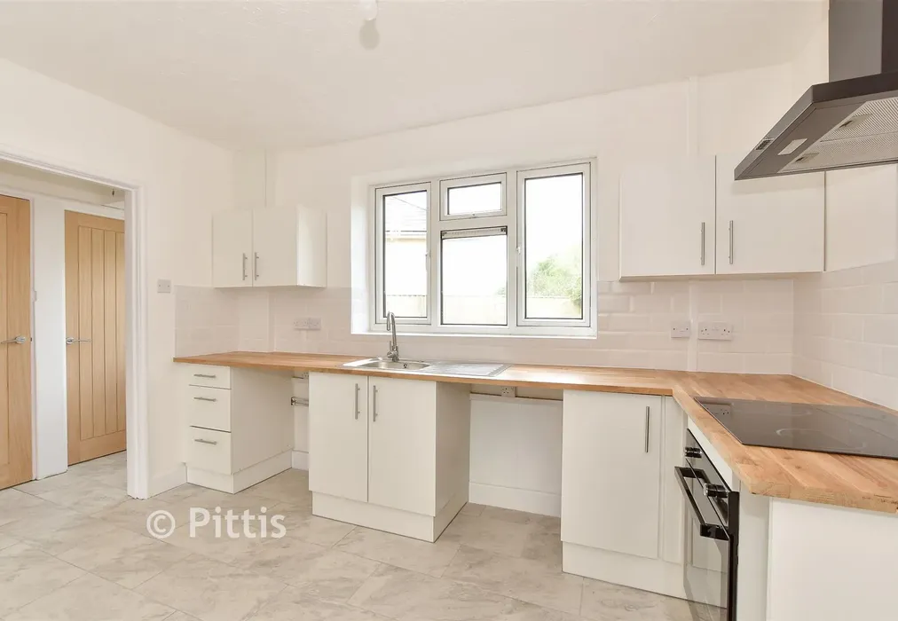 Kitchen/ Dining Room - School Lane, Carisbrooke, Newport, Isle of Wight - Wards of Kent