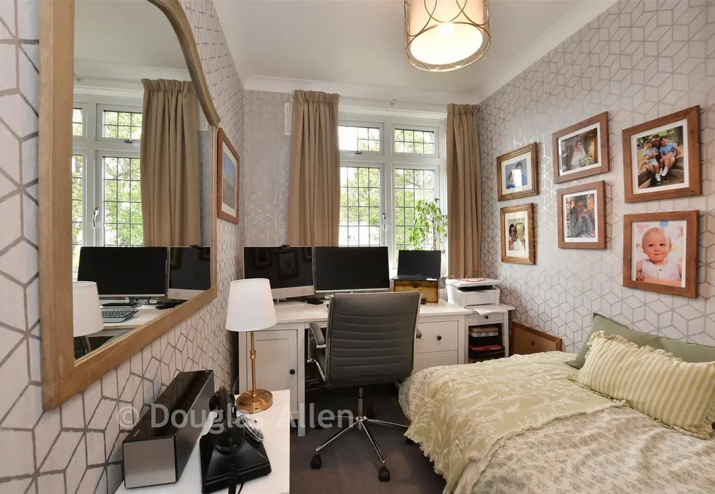 Bedroom 3 - Grosvenor Drive, Hornchurch, Essex - Wards of Kent