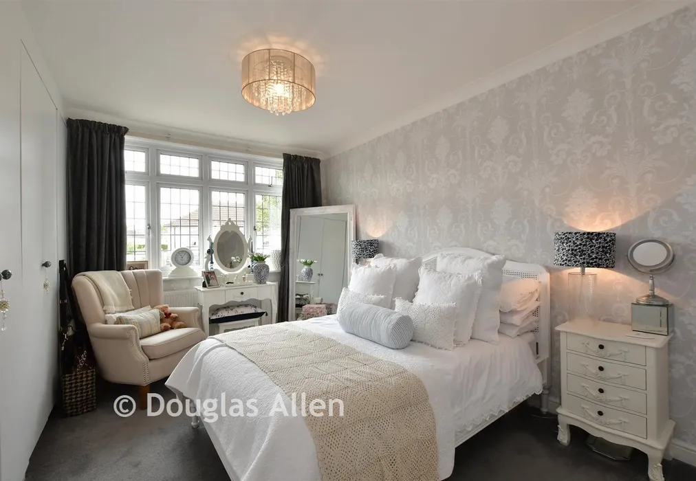 Bedroom 1 - Grosvenor Drive, Hornchurch, Essex - Wards of Kent