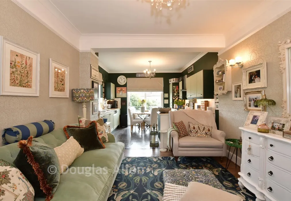 Dining Area - Grosvenor Drive, Hornchurch, Essex - Wards of Kent