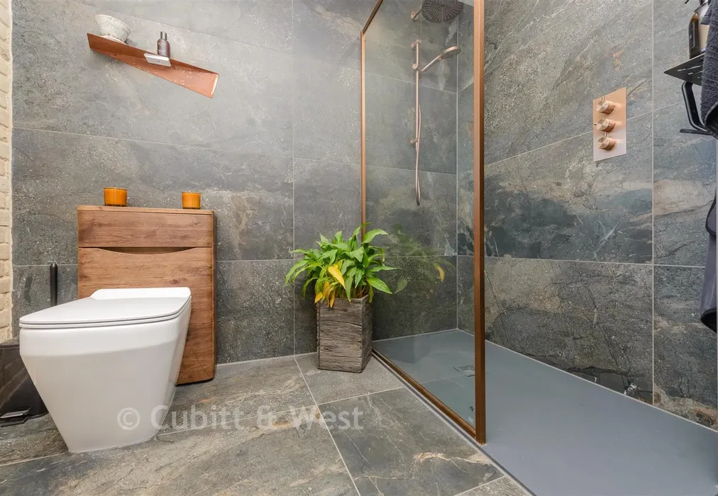 Family Shower Room - Whitewood Lane, Horne, Horley, Surrey - Wards of Kent