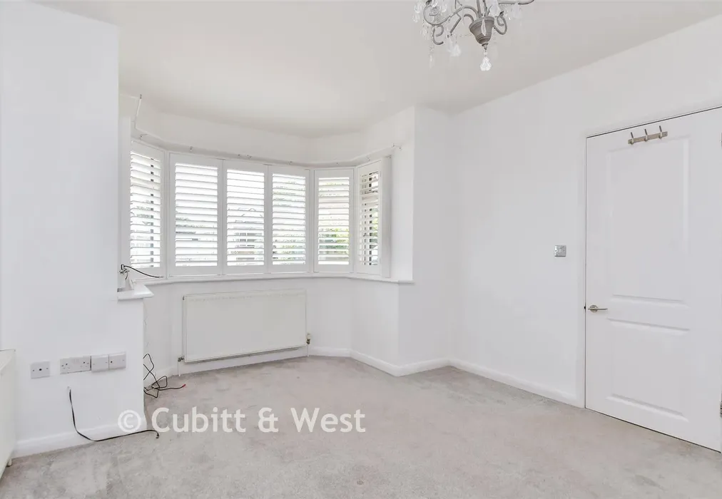 Bedroom 2 - The Ridgway, Brighton, East Sussex - Wards of Kent