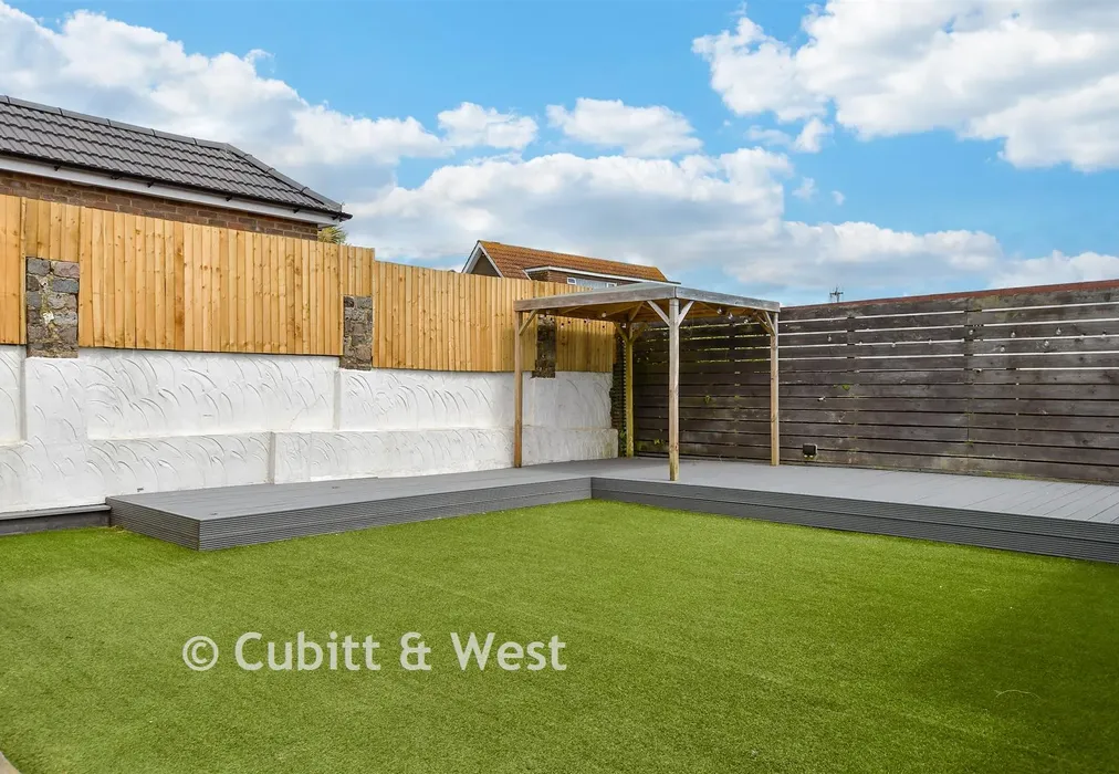 Rear Garden - The Ridgway, Brighton, East Sussex - Wards of Kent