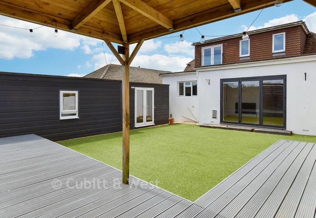 External Feature - The Ridgway, Brighton, East Sussex - Wards of Kent