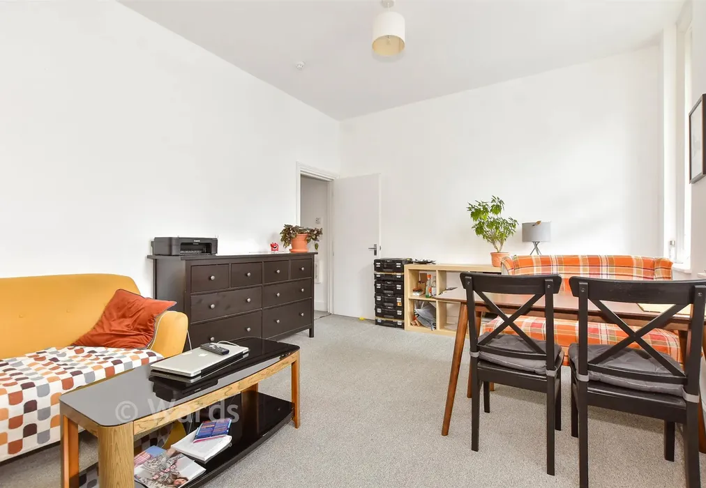 Lounge - Sandgate Road, Folkestone, Kent - Wards of Kent