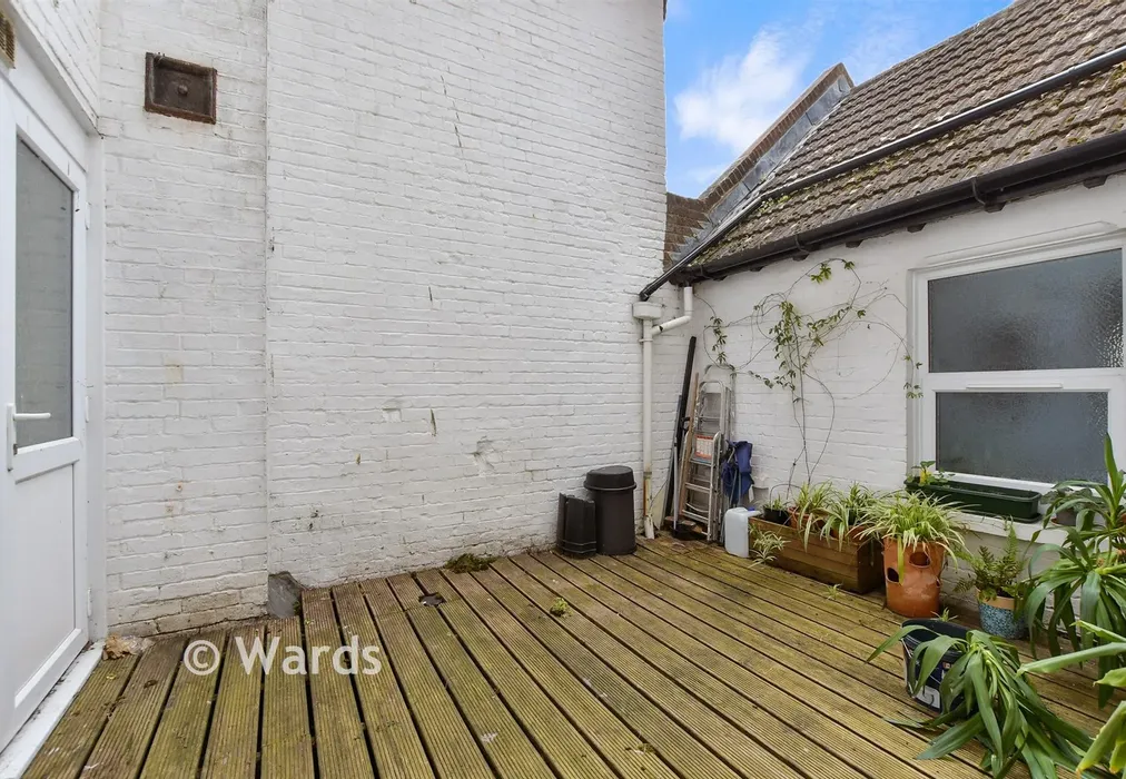 Patio / Decking - Sandgate Road, Folkestone, Kent - Wards of Kent