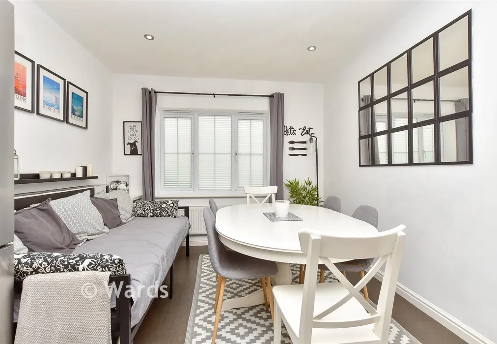 Dining Area - Hazen Road, Kings Hill, West Malling, Kent - Wards of Kent