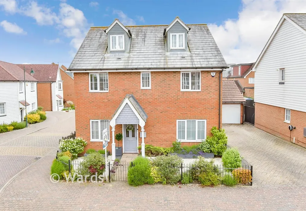 External (Web) - Hazen Road, Kings Hill, West Malling, Kent - Wards of Kent