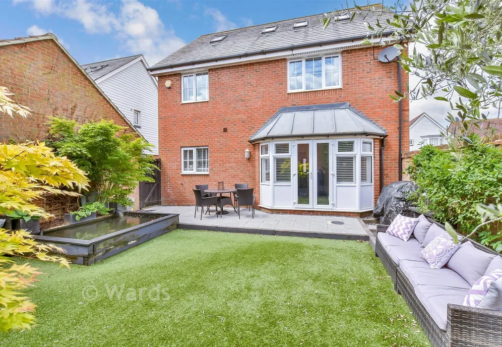 Rear Elevation - Hazen Road, Kings Hill, West Malling, Kent - Wards of Kent