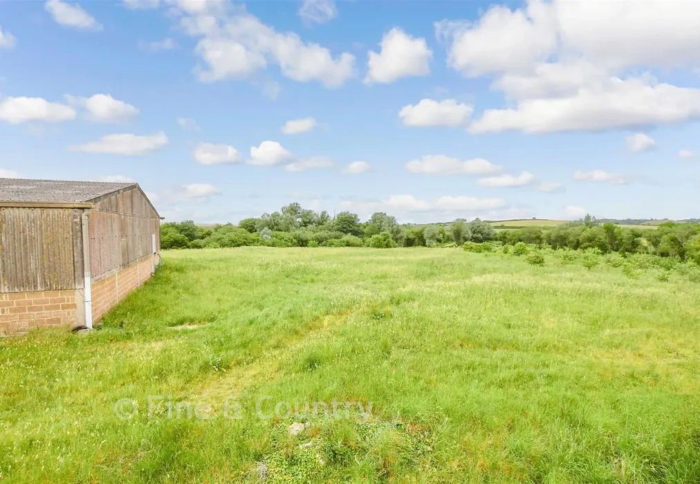 Surrounding Area - Ford Farm Lane, Whitwell, Isle of Wight - Wards of Kent