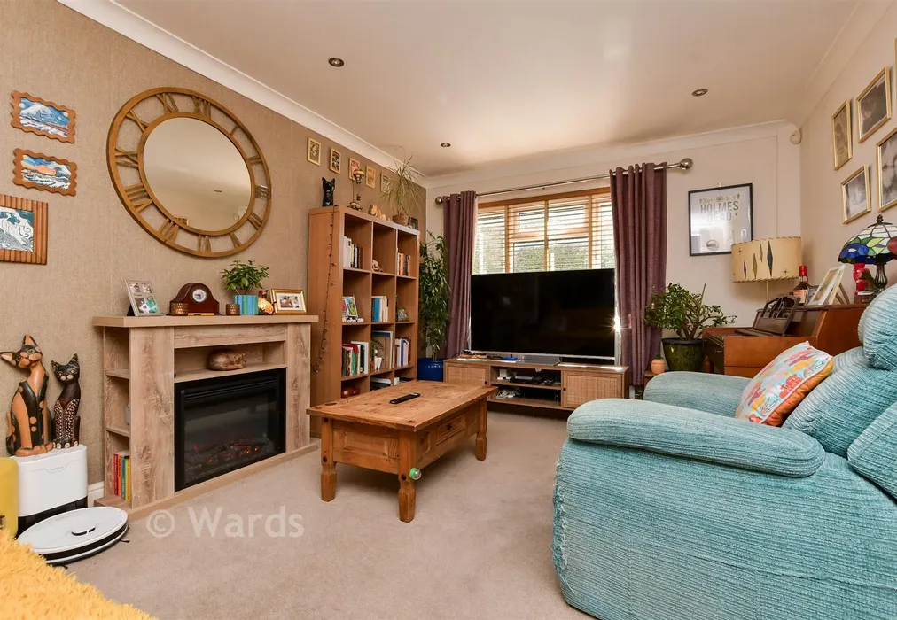 Lounge/Diner - Buxton Road, Ramsgate, Kent - Wards of Kent