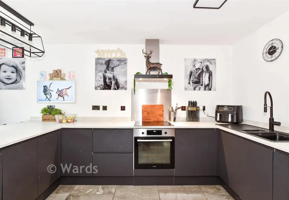 Kitchen/Breakfast Room - Manley Boulevard, Snodland, Kent - Wards of Kent