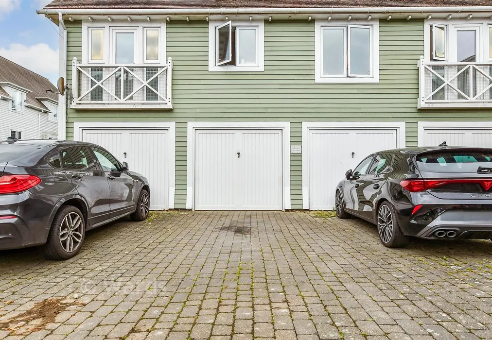 Driveway/Parking - Manley Boulevard, Snodland, Kent - Wards of Kent