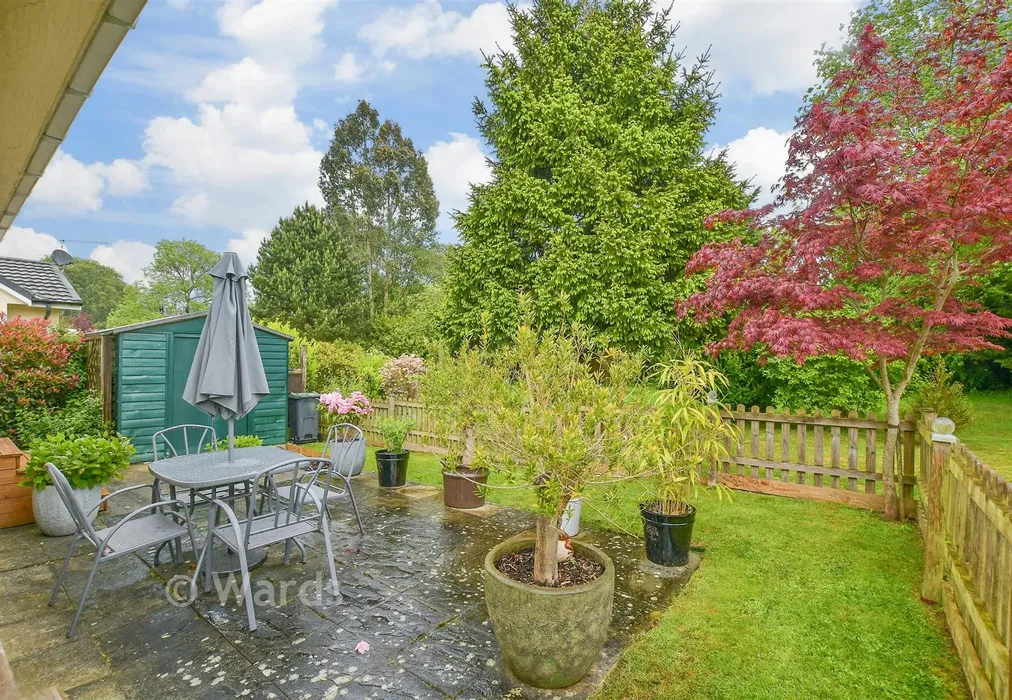 Rear Garden - Stone Street, Petham, Kent - Wards of Kent