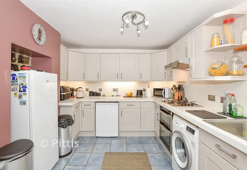Kitchen - Spring Hill, Ventnor, Isle of Wight - Wards of Kent