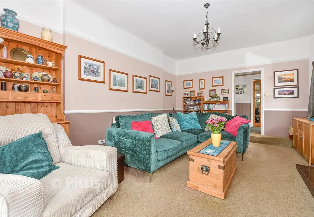 Lounge - Spring Hill, Ventnor, Isle of Wight - Wards of Kent