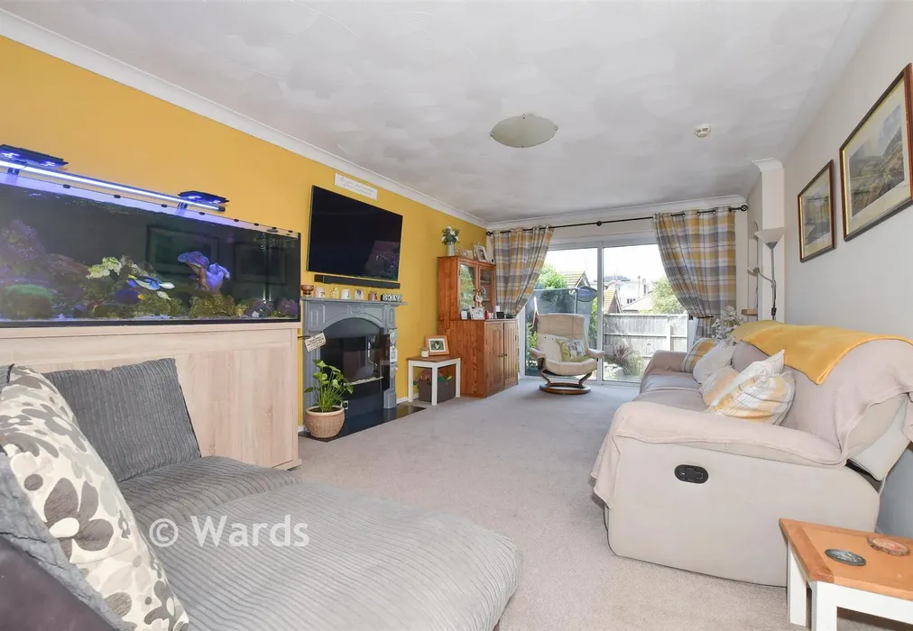 Lounge - Gainsborough Drive, Herne Bay, Kent - Wards of Kent