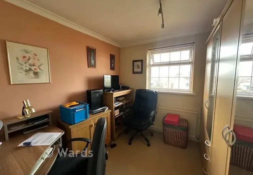 Bedroom - Minster Drive, Minster-On-Sea, Sheerness, Kent - Wards of Kent
