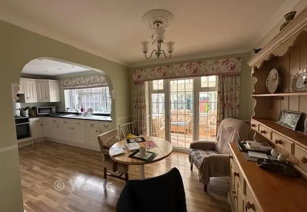Kitchen/Diner - Minster Drive, Minster-On-Sea, Sheerness, Kent - Wards of Kent