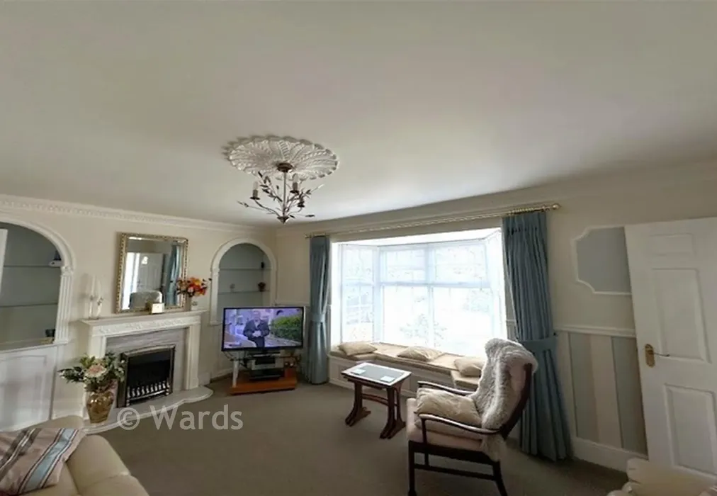 Lounge - Minster Drive, Minster-On-Sea, Sheerness, Kent - Wards of Kent