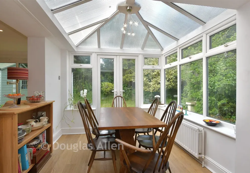 Conservatory Area - Hobbs Cross Road, Harlow, Essex - Wards of Kent
